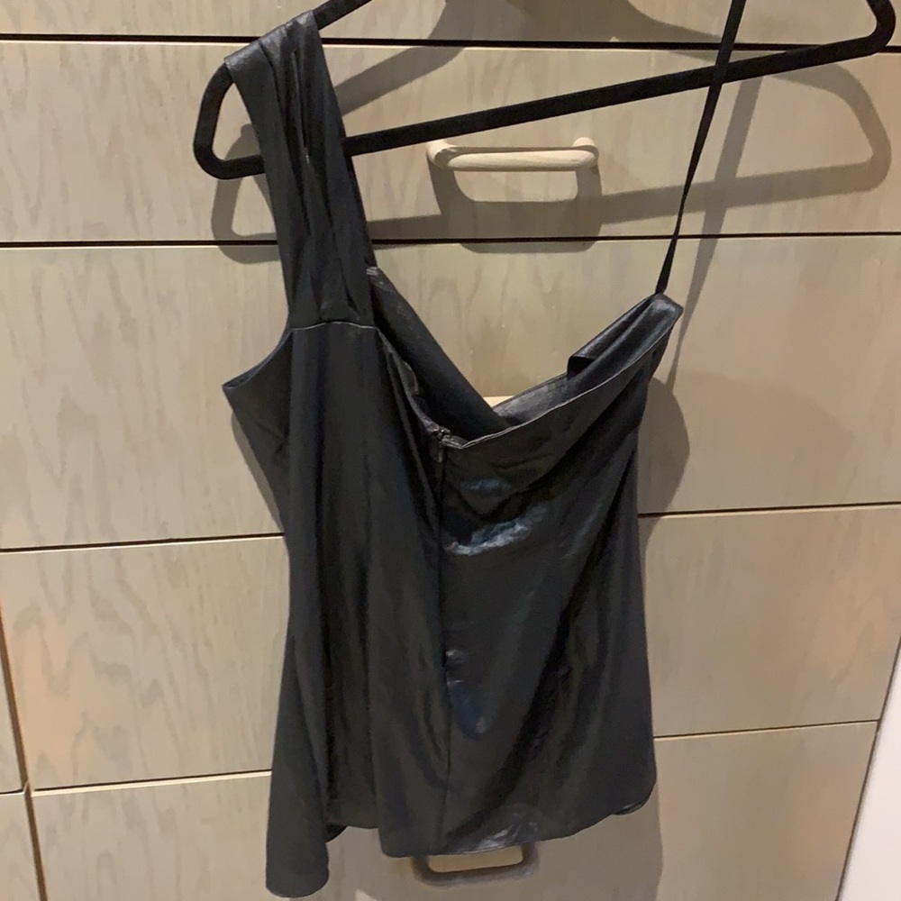 Tank top - Picture 3 of 4